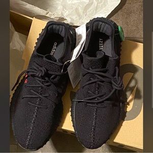 Adidas Yeezy Boost 350 V2 Black Red